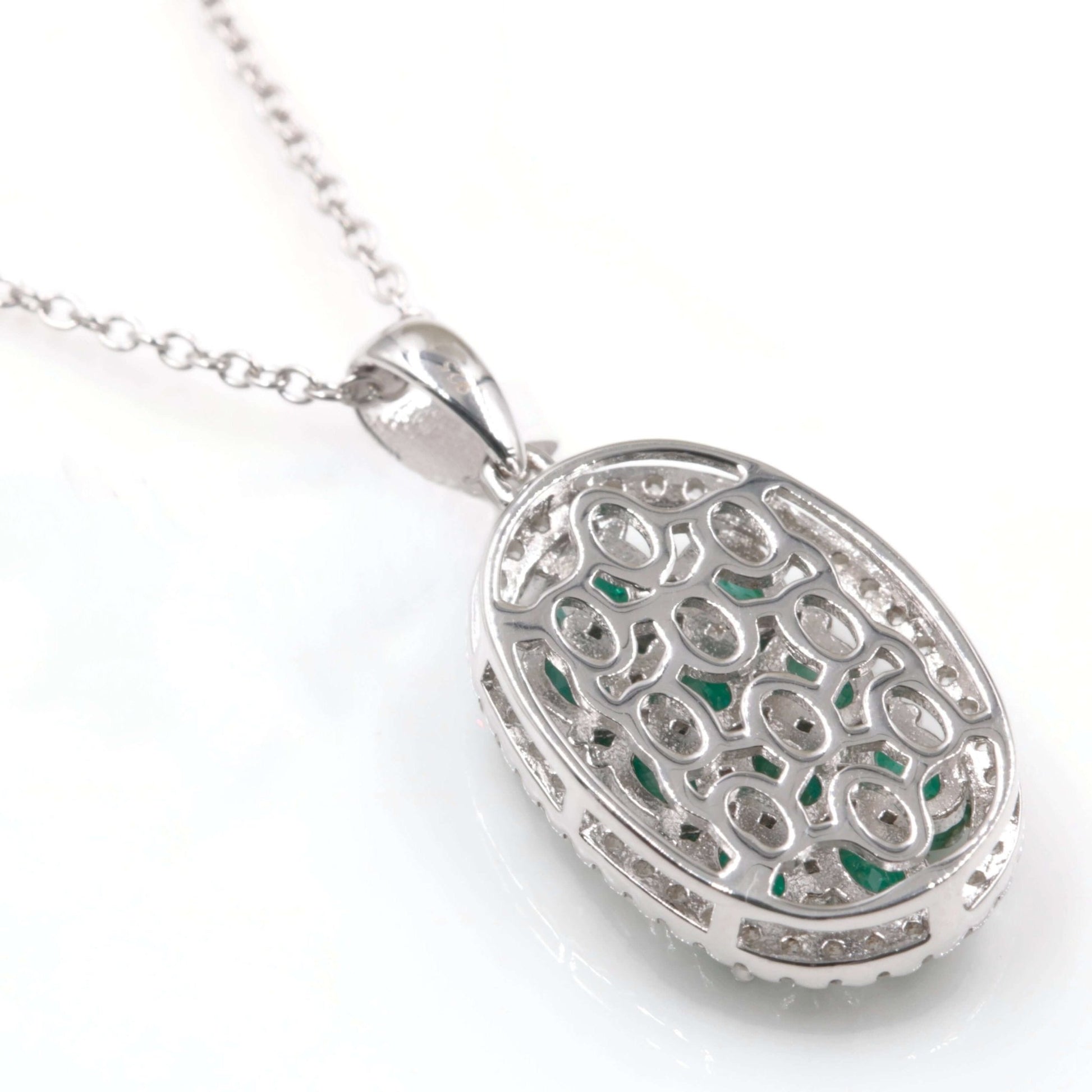 925 Natural Emerald Pendant Necklace - Taj Mahal Gems
