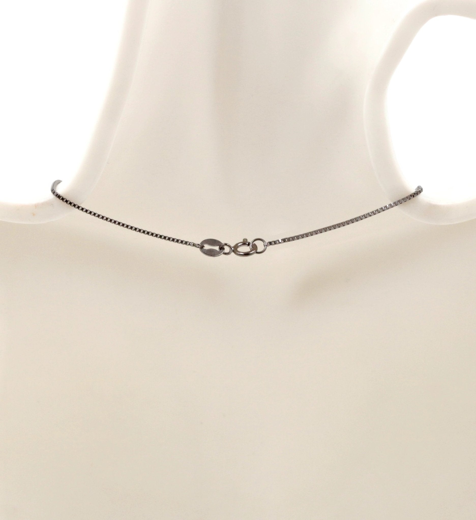 Natural Garnet Leaf Pendant - Taj Mahal Gems