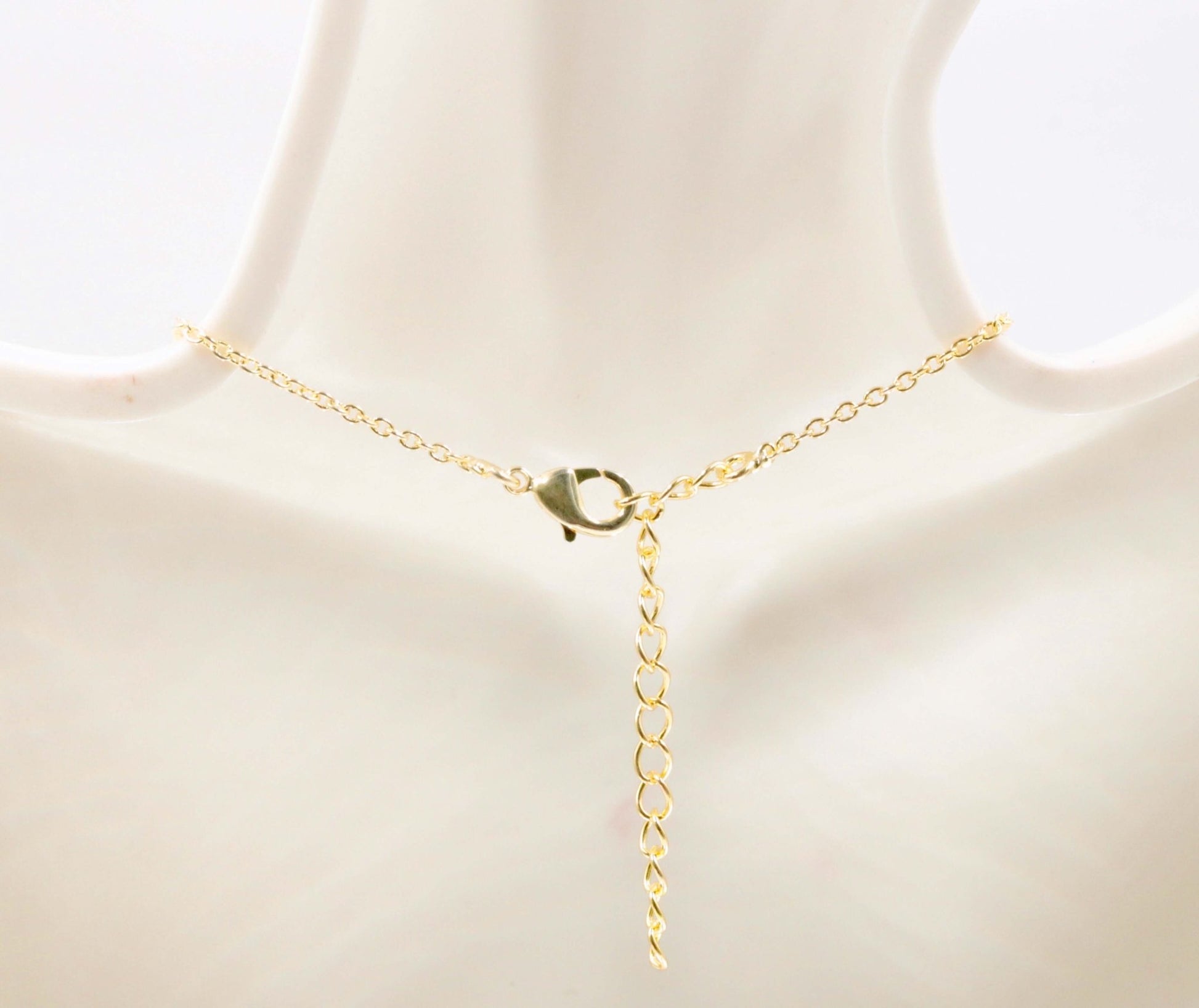 Single Color Gemstone with Chain Necklace - Taj Mahal Gems