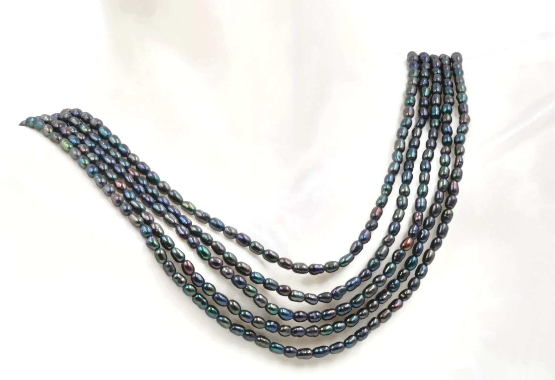 Natural Cultured Black Freshwater Pearl Beads Strand - Taj Mahal Gems