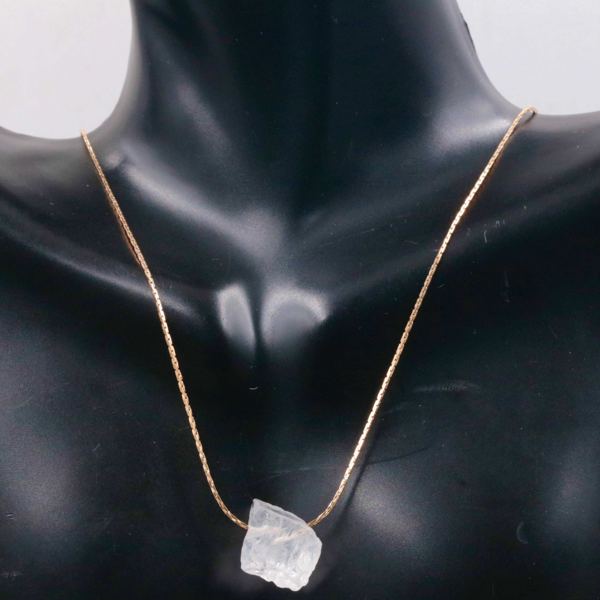 Single Color Raw Crystal Necklace - Taj Mahal Gems