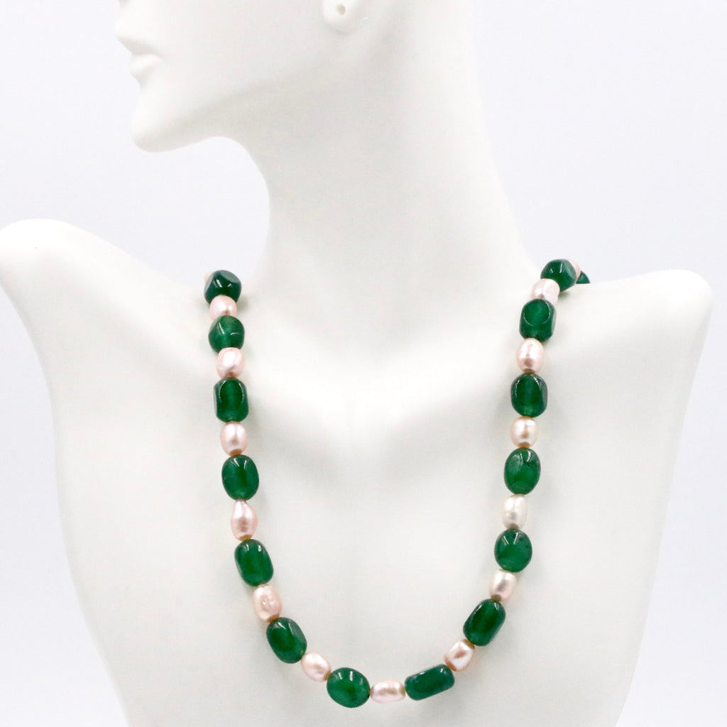 Emerald Cultured Pearl Indian Necklace