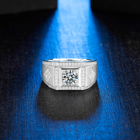 Men's Moissanite Solitaire Ring
