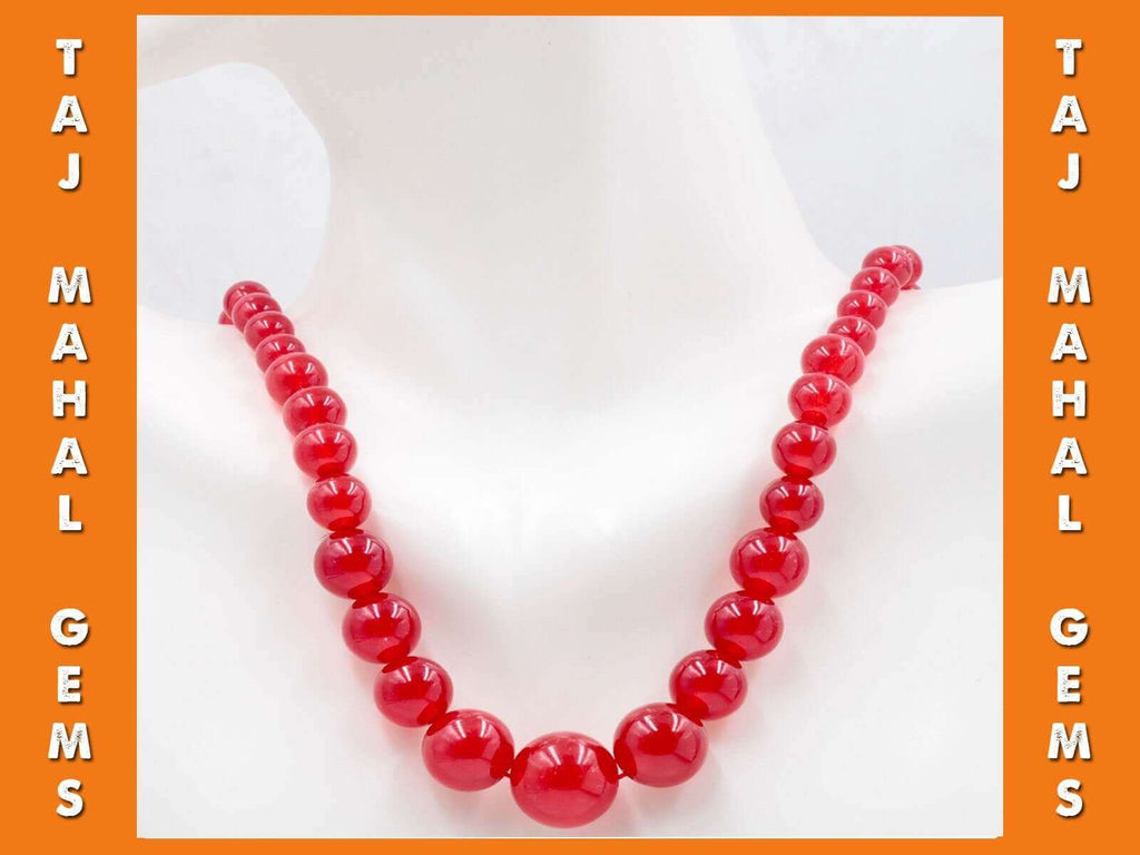 Red Polished Quartzite Beaded Necklace: Gemstone Elegance
