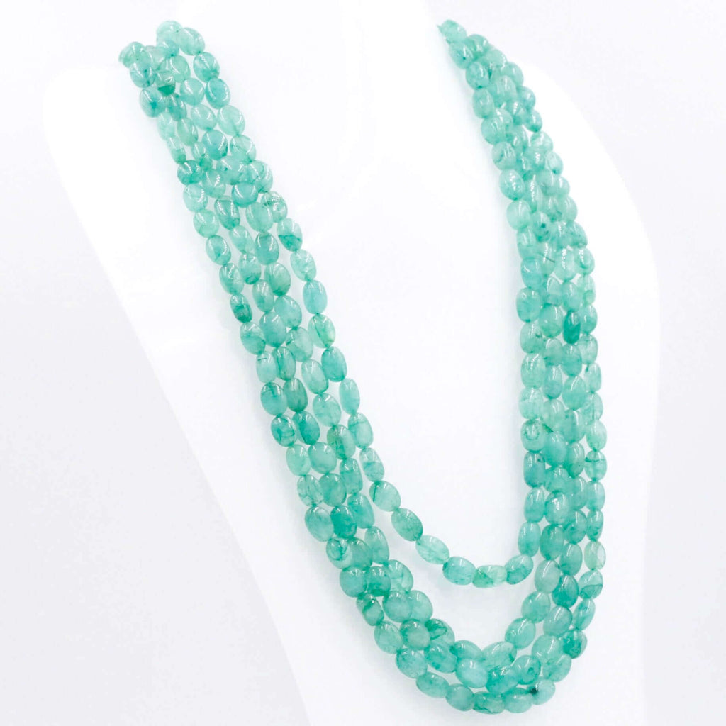 Natural Emerald beaded necklace with a long and layered design