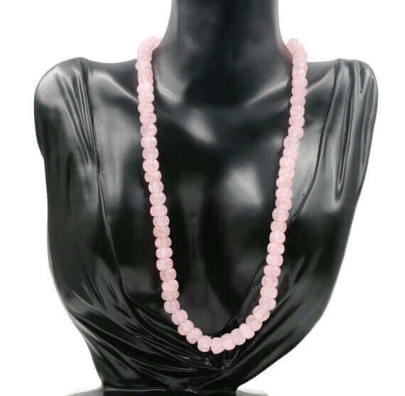 Quartz Stone Necklace: Stylish Natural Accent