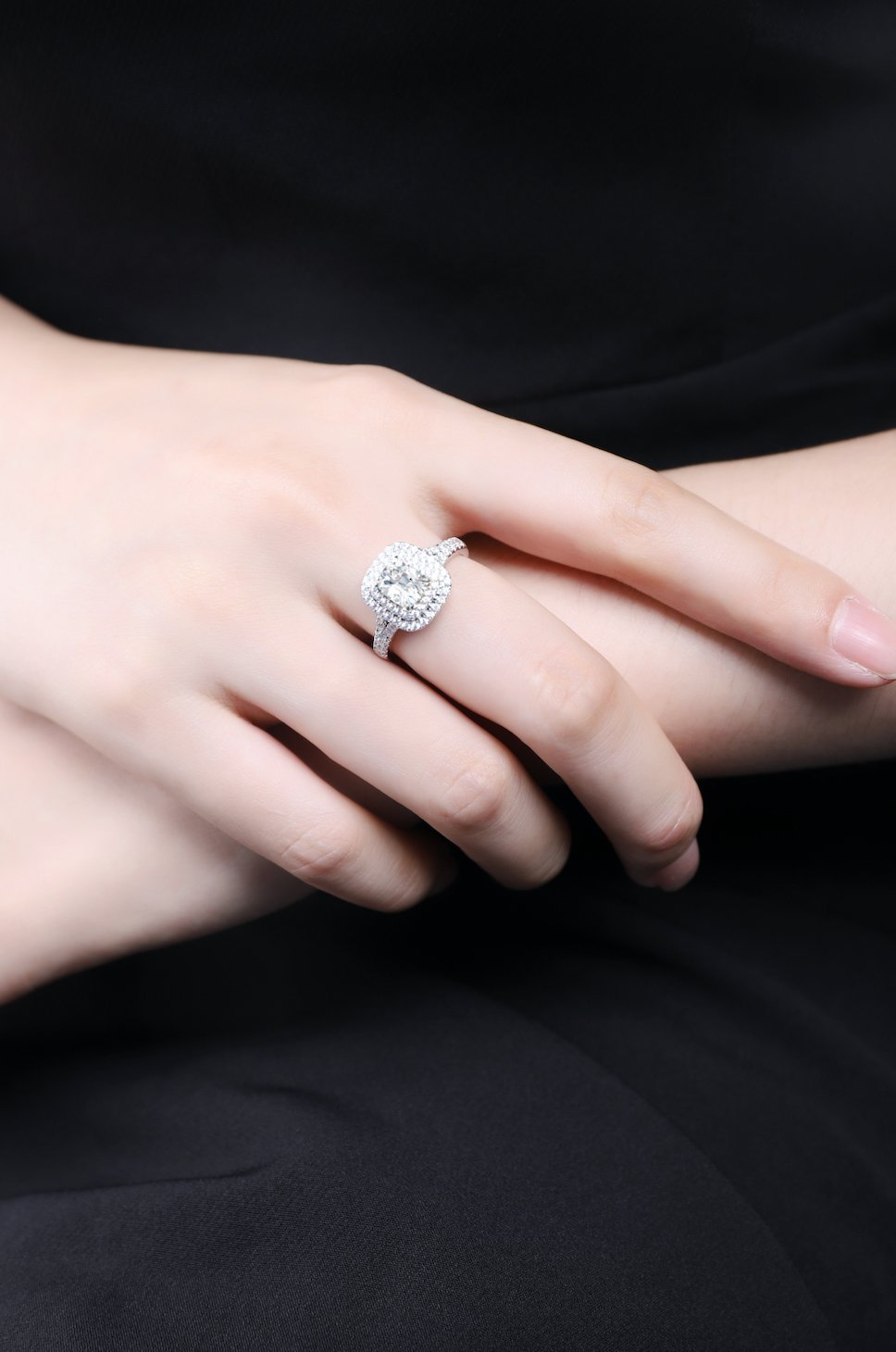 Luxury Halo Jewelems Diamond Ring - Taj Mahal Gems