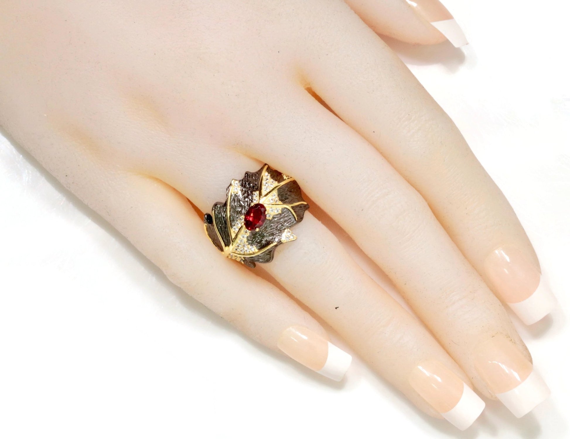 Natural Garnet leaf Ring - Taj Mahal Gems