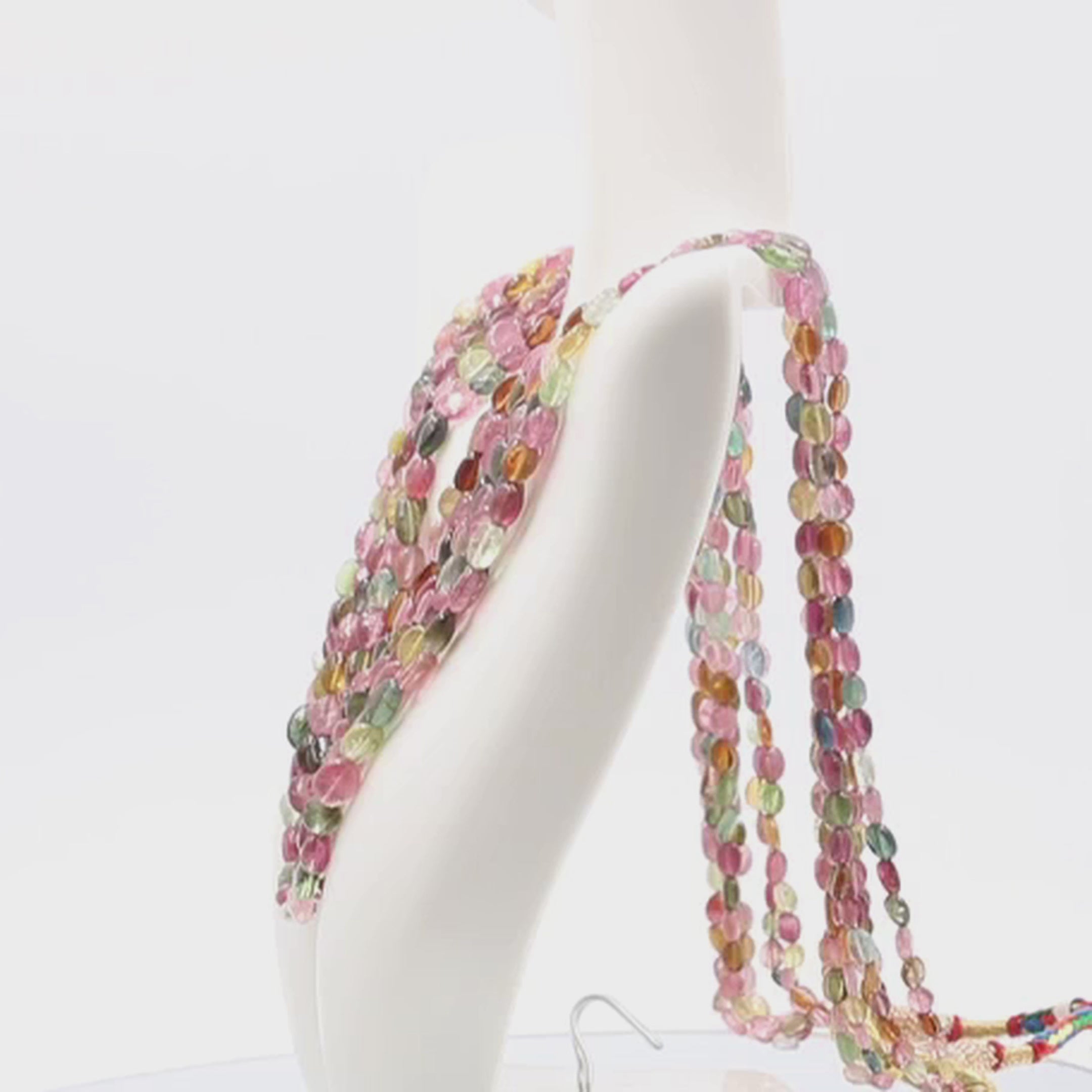 Oval Bead Long Necklace