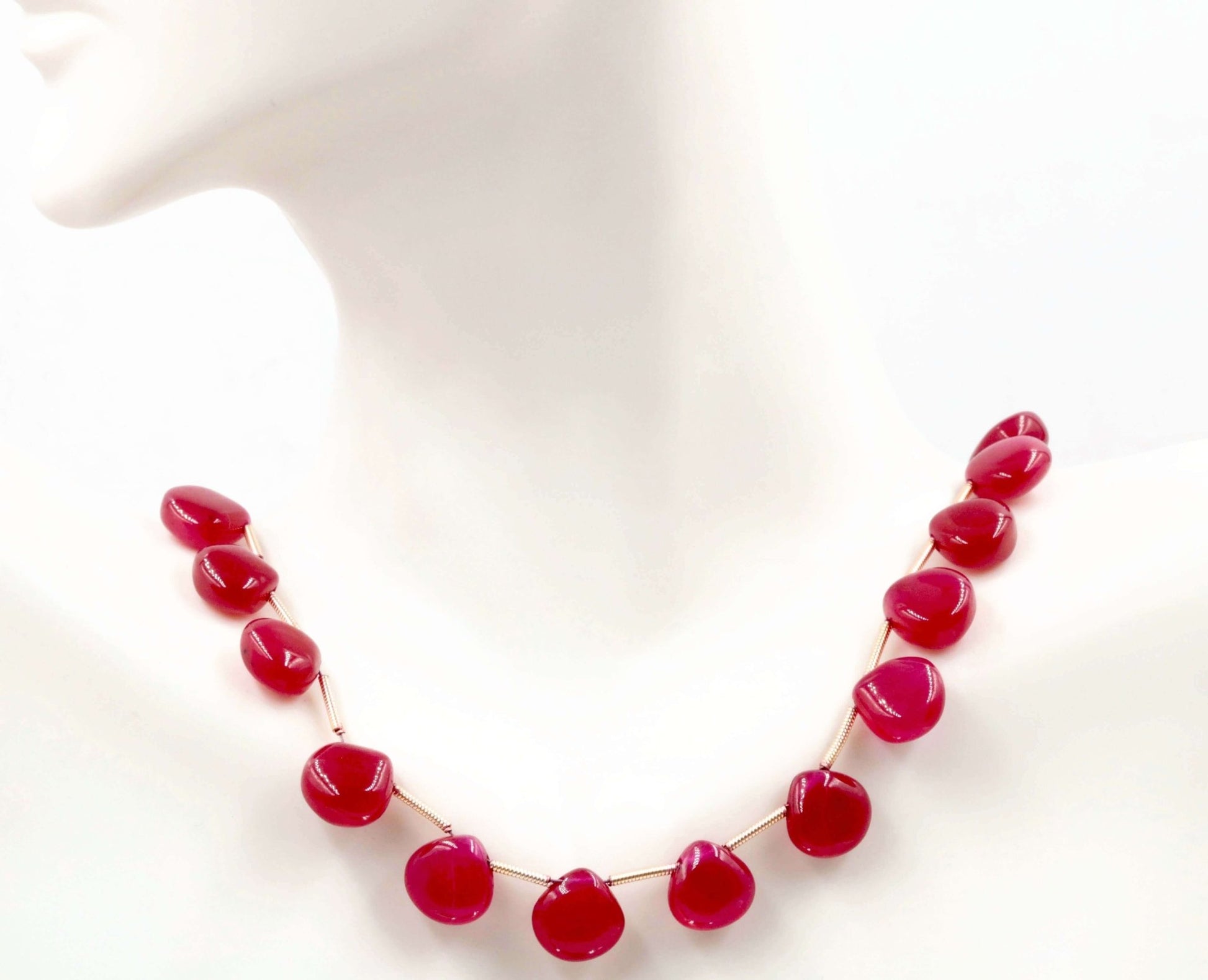 Red Quartz Heart Beads Strand - Taj Mahal Gems