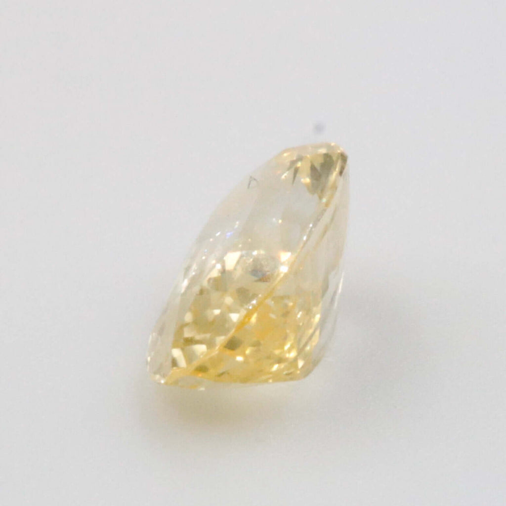 Faceted Yellow Sapphire: Natural Gemstone Elegance
