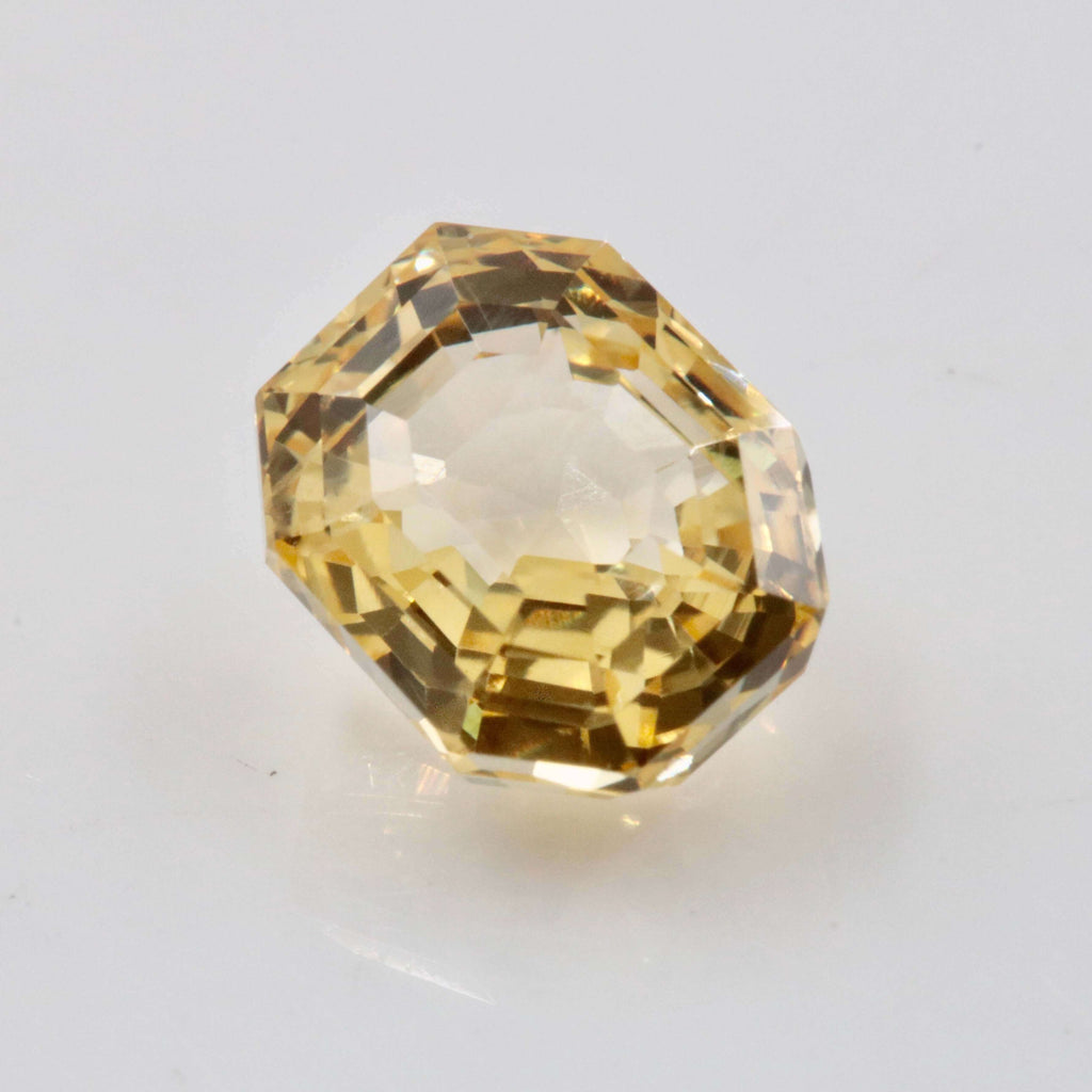 Natural Yellow Sapphire Gemstone for Customized Jewelry