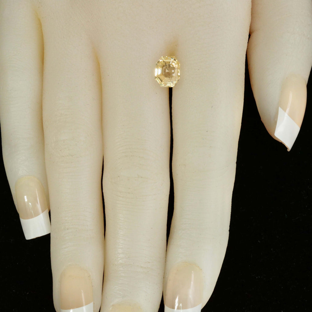 Natural Yellow Sapphire: Tailored Jewelry Gemstone