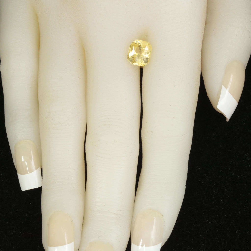 Yellow Sapphire for Custom Jewelry: Authentic Appeal