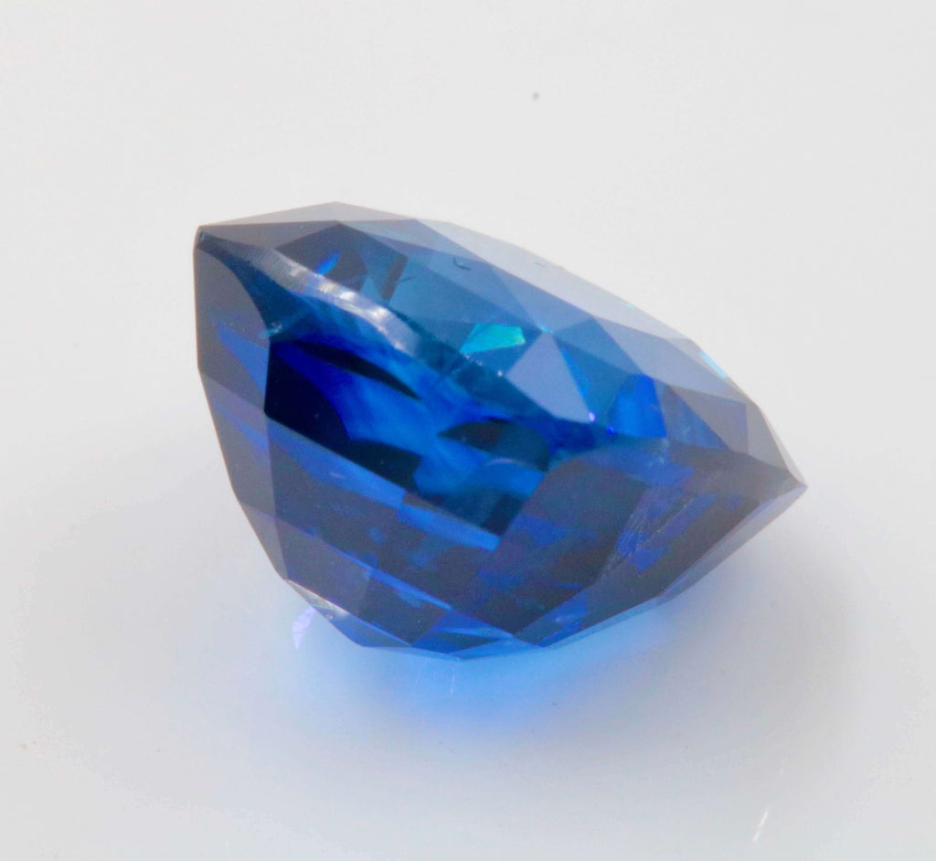 Natural blue sapphire cushion cut faceted gemstone loose stone