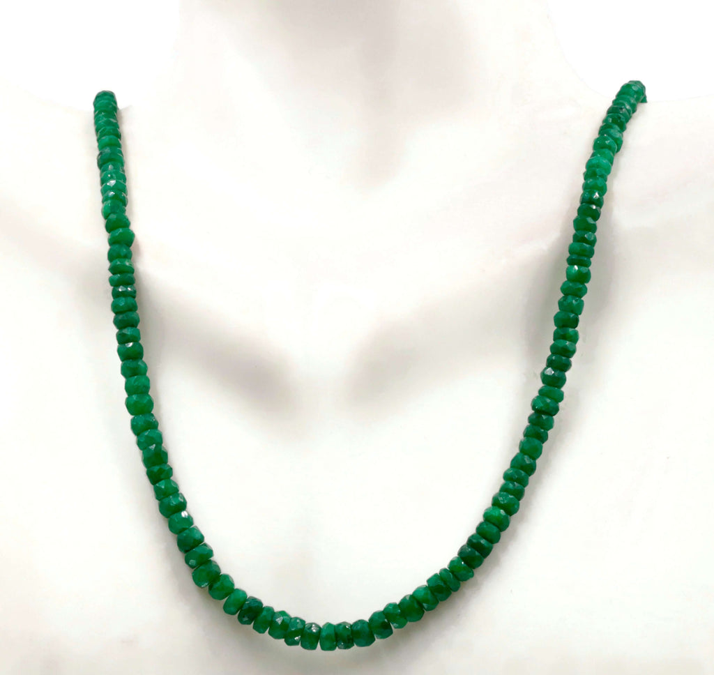Traditional Indian Necklace with Natural Emeralds