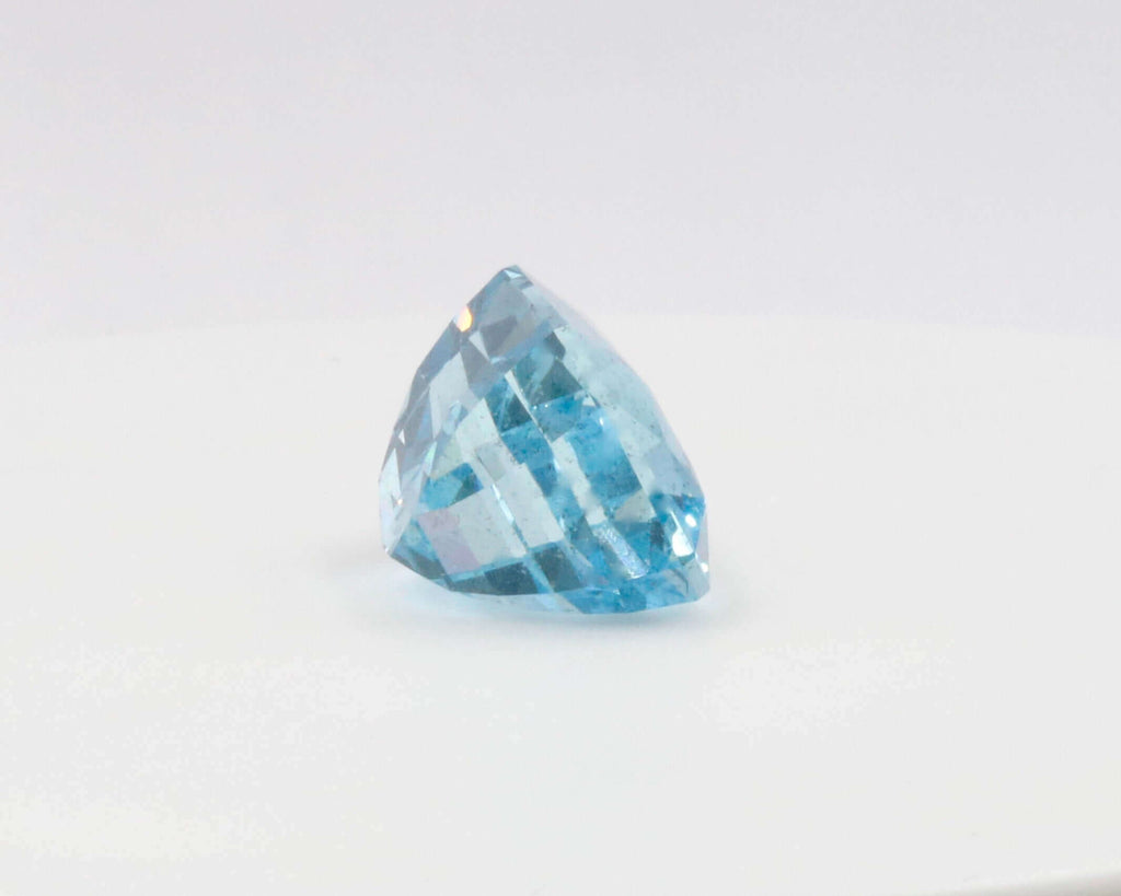 Faceted Blue Aquamarine Stone for Jewelry Customization
