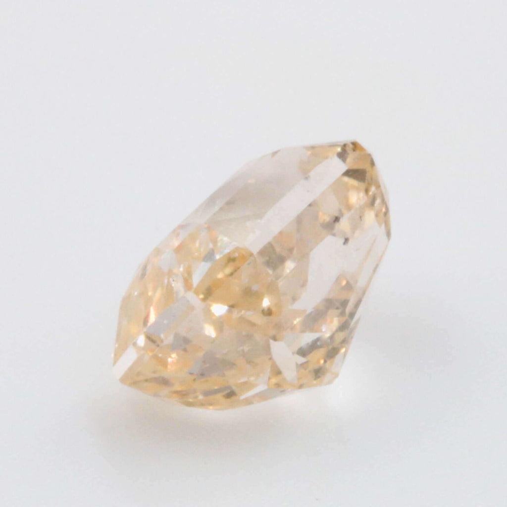 Custom Yellow Sapphire Gemstone: Faceted Detail