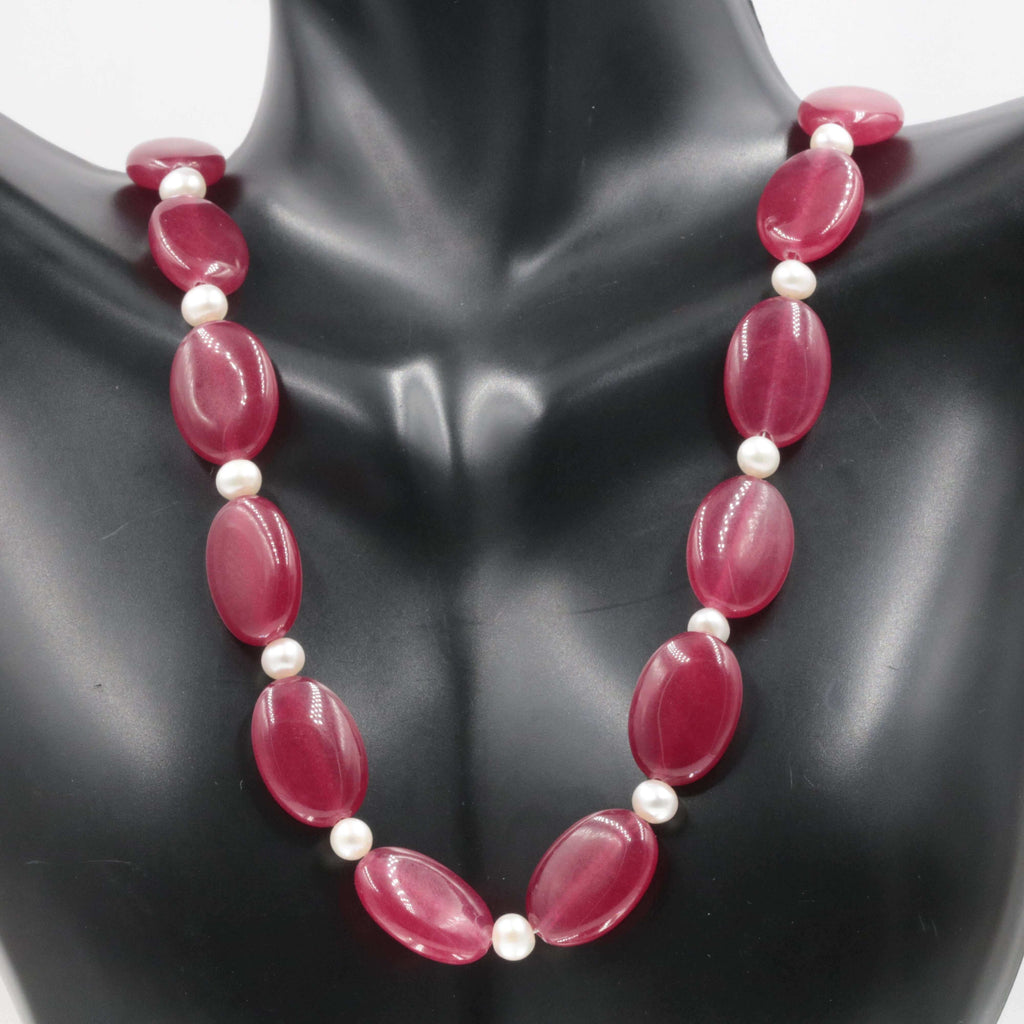 Red Ruby Quartz and Cultured Pearl Beaded Necklace