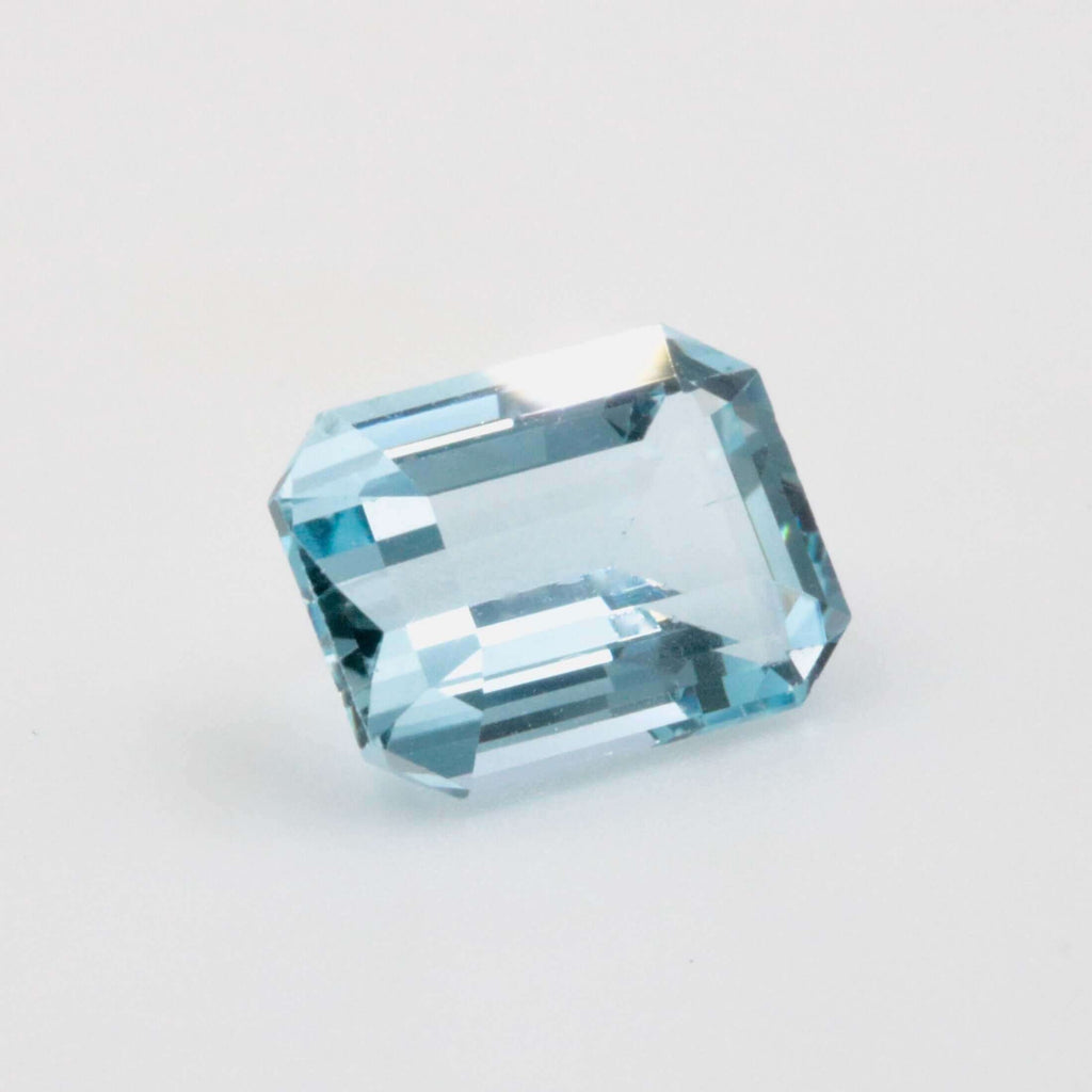 Natural Blue Aquamarine for DIY Jewelry Creations