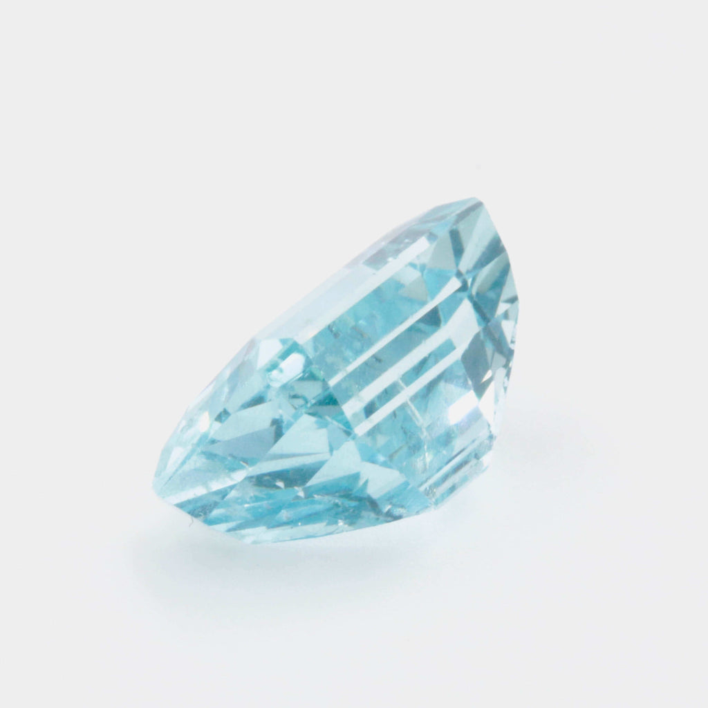 Best March Gift: Natural Blue Aquamarine Gemstone