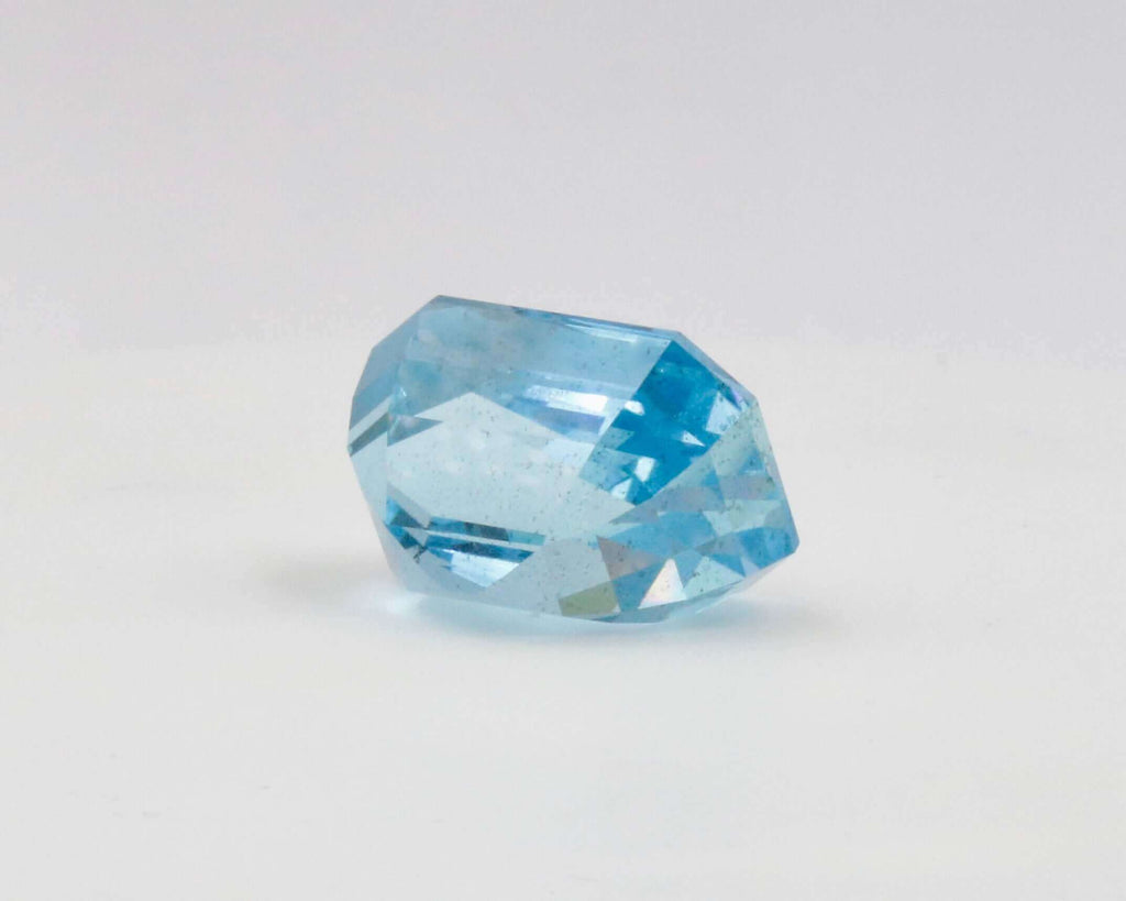 Natural Faceted Blue Aquamarine Stone for Jewelry Artists