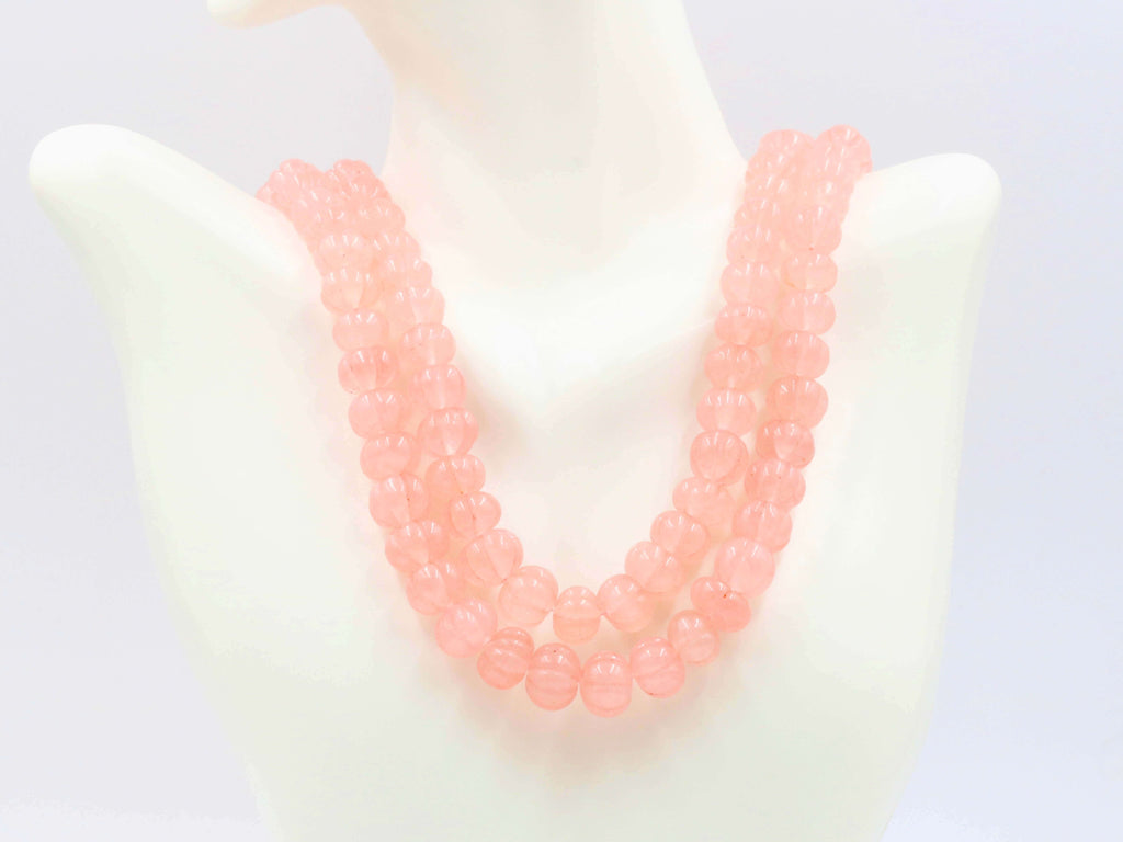 Peach Quartzite Gemstone Necklace: Natural Elegance