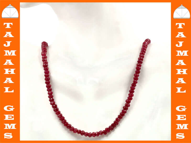 Red Quartz Gemstone Necklace: Natural Elegance
