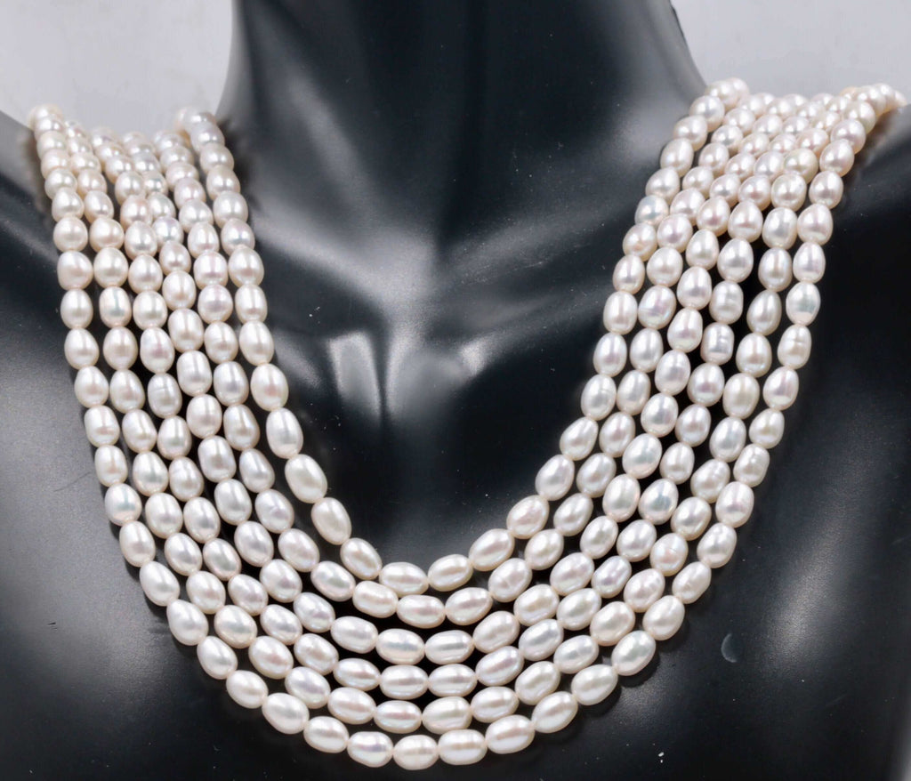 NYC Fashion Fresh Pearl Necklace - Petite Beads