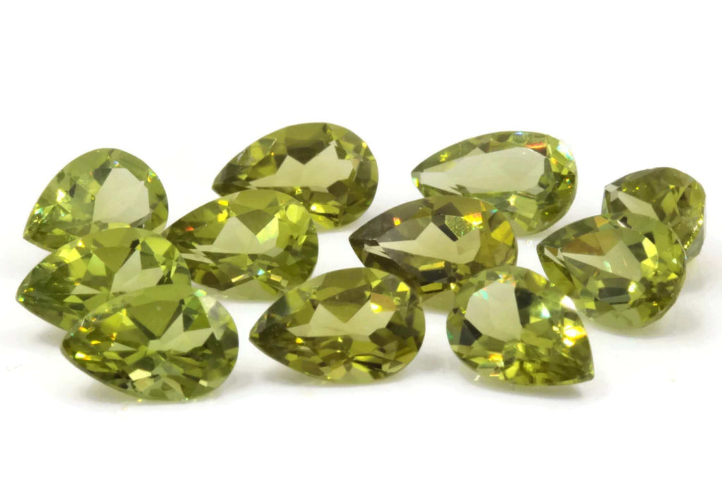 Present for August Birthday - Natural Green Peridot Gemstone for Jewelry