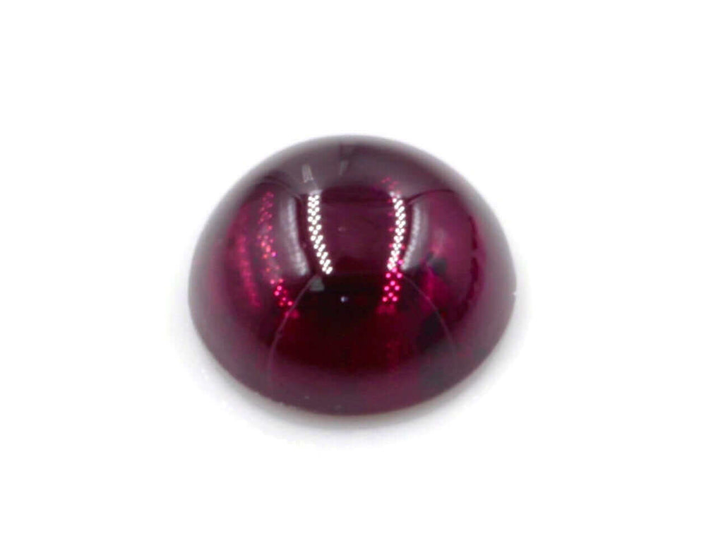 Purple Garnet Jewelry: Elegant Gemstone Detail