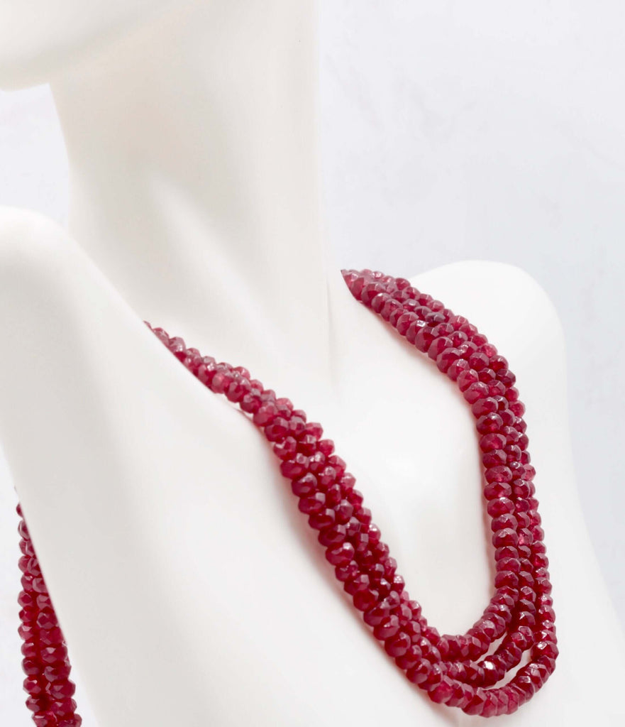 Red Quartz Gemstone Beads: Radiant Jewelry