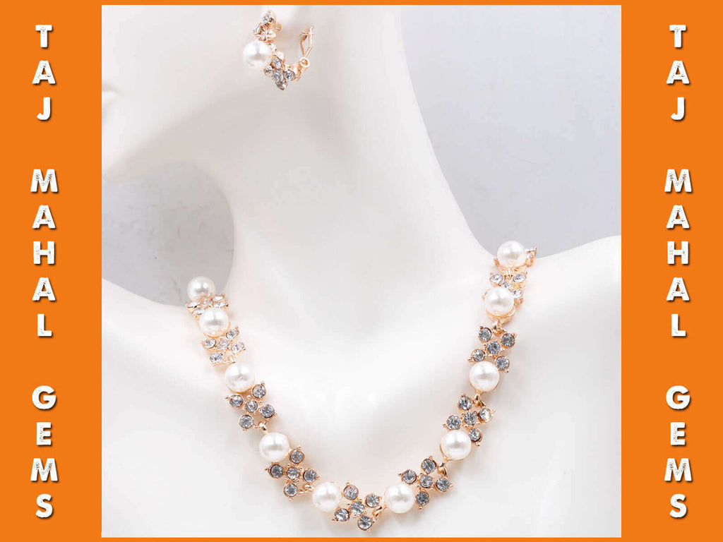 Pearl Handmade Jewelry Set: Earring & Necklace
